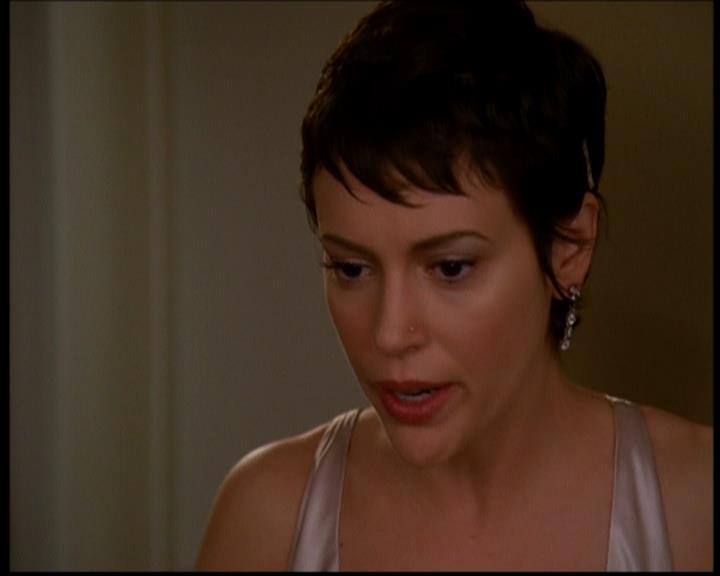 Charmed-Online-dot-617HydeSchoolReunion0652.jpg Charmed-Online-dot-617HydeSchoolReunion0652.jpg