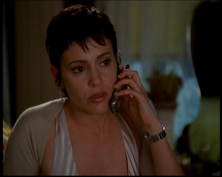 Charmed-Online-dot-617HydeSchoolReunion0833.jpg