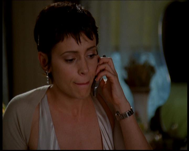 Charmed-Online-dot-617HydeSchoolReunion0839.jpg