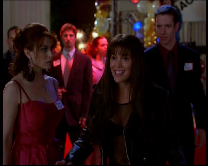 Charmed-Online-dot-617HydeSchoolReunion0982.jpg
