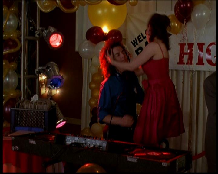 Charmed-Online-dot-617HydeSchoolReunion1033.jpg