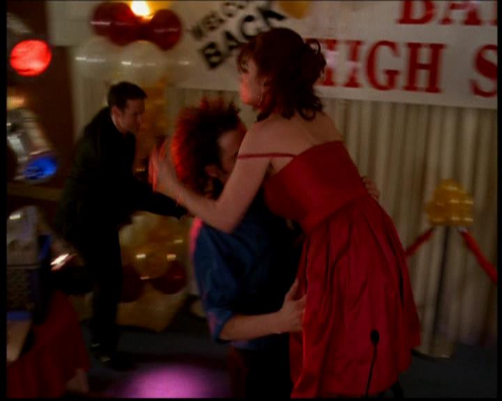 Charmed-Online-dot-617HydeSchoolReunion1079.jpg