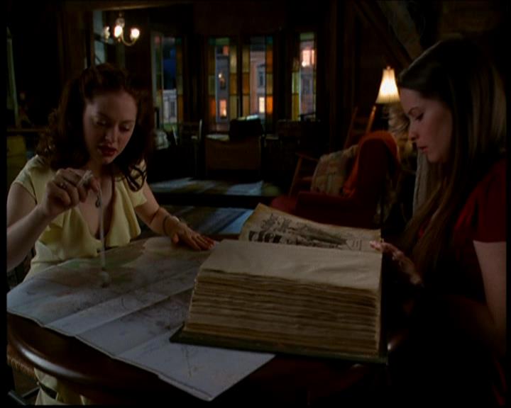 Charmed-Online-dot-617HydeSchoolReunion1313.jpg Charmed-Online-dot-617HydeSchoolReunion1313.jpg