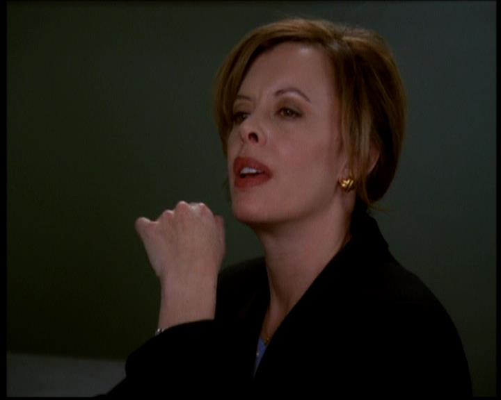 Charmed-Online-dot-617HydeSchoolReunion1466.jpg