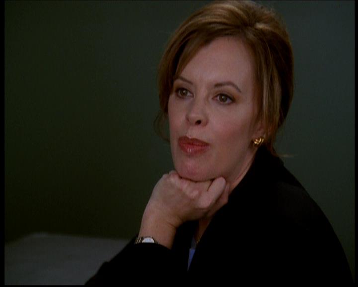 Charmed-Online-dot-617HydeSchoolReunion1469.jpg Charmed-Online-dot-617HydeSchoolReunion1469.jpg