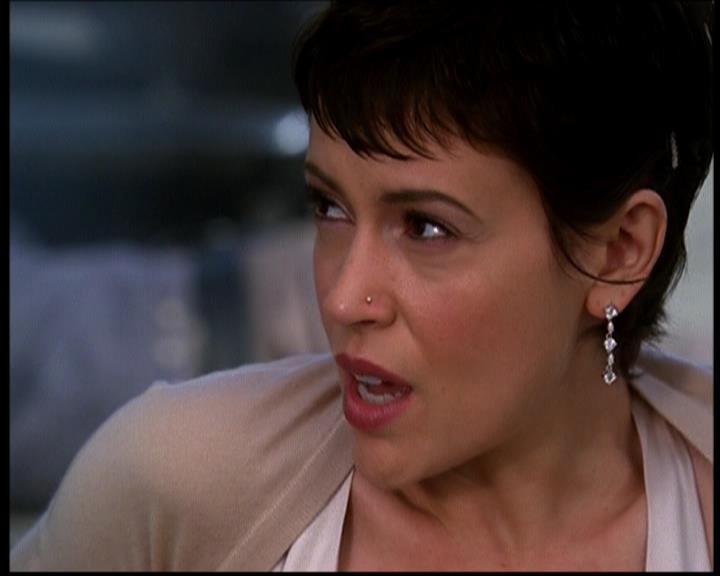 Charmed-Online-dot-617HydeSchoolReunion2054.jpg