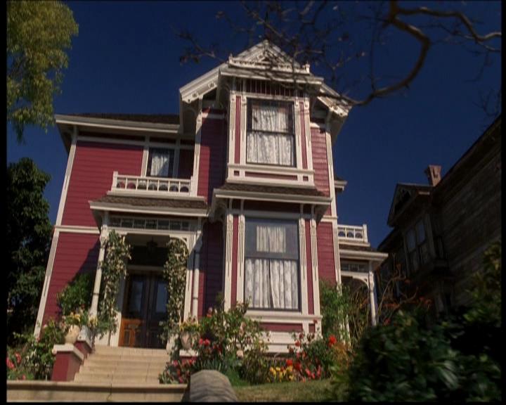 Charmed-Online-dot-617HydeSchoolReunion2234.jpg Charmed-Online-dot-617HydeSchoolReunion2234.jpg