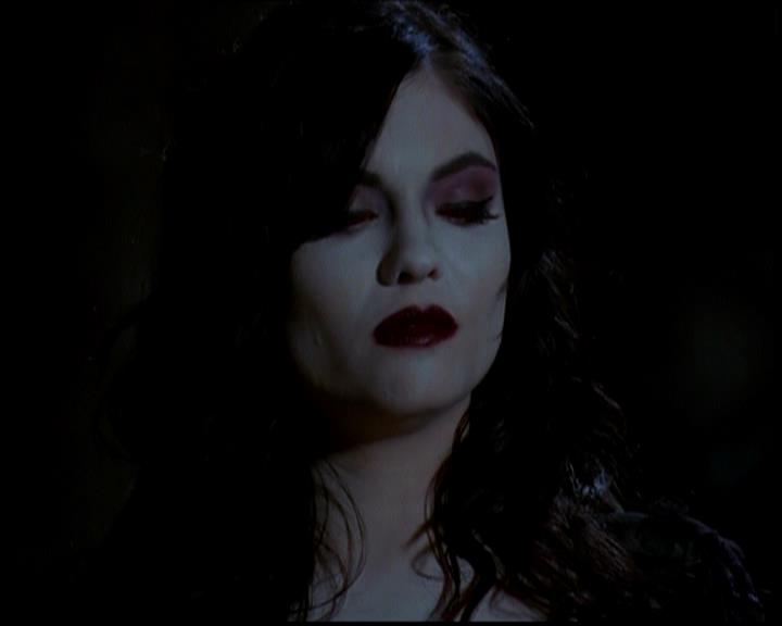 Charmed-Online-dot-618SpinCity0443.jpg Charmed-Online-dot-618SpinCity0443.jpg