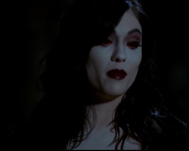 Charmed-Online-dot-618SpinCity0460.jpg Charmed-Online-dot-618SpinCity0460.jpg