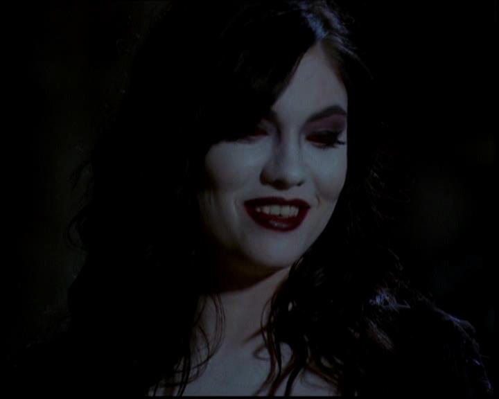 Charmed-Online-dot-618SpinCity0461.jpg
