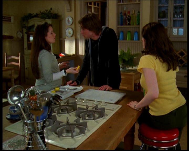 Charmed-Online-dot-618SpinCity0506.jpg