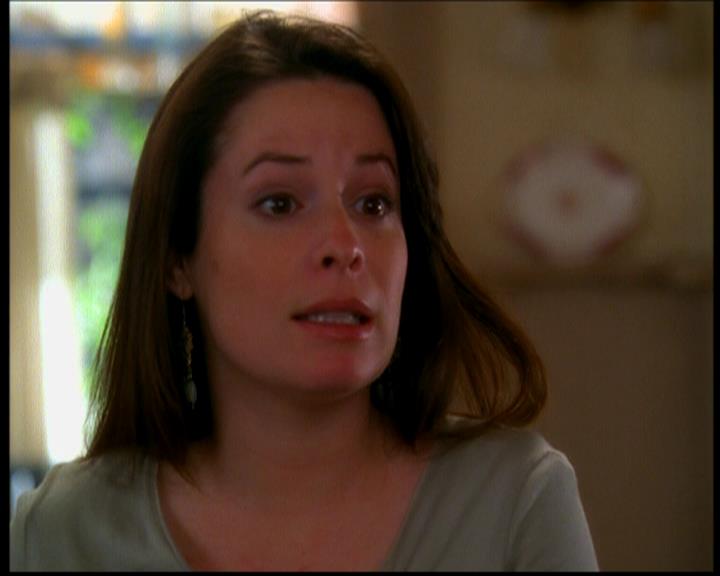 Charmed-Online-dot-618SpinCity0538.jpg