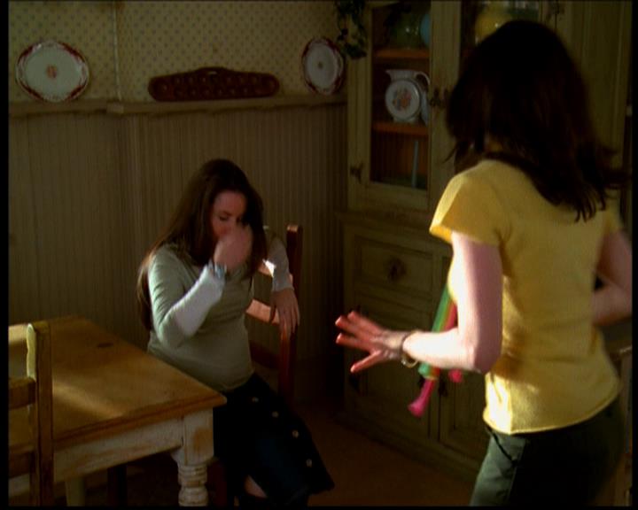 Charmed-Online-dot-618SpinCity0559.jpg