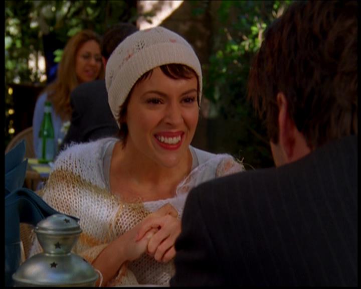 Charmed-Online-dot-618SpinCity0632.jpg