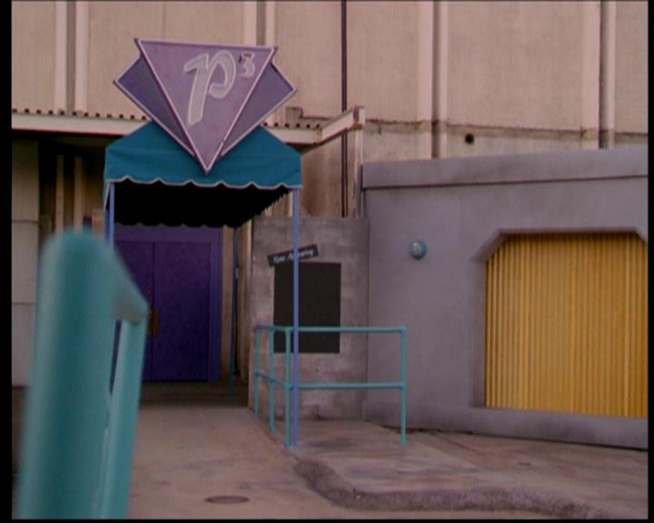 Charmed-Online-dot-618SpinCity0682.jpg