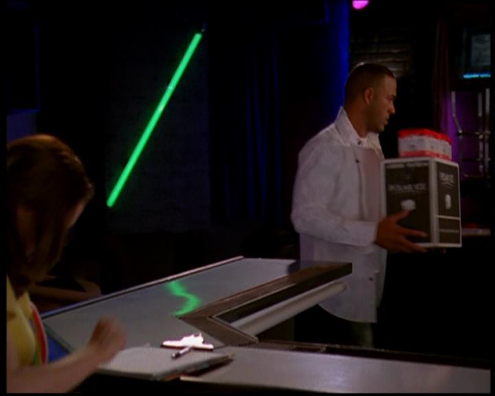 Charmed-Online-dot-618SpinCity0683.jpg