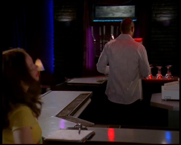 Charmed-Online-dot-618SpinCity0684.jpg