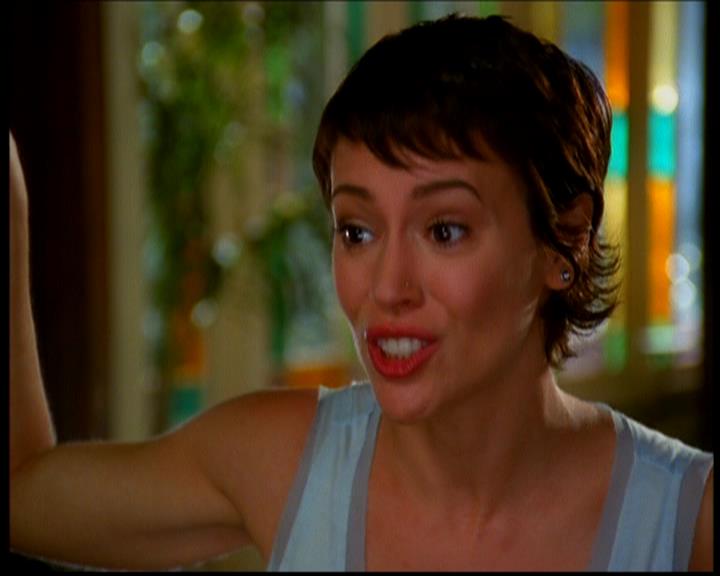 Charmed-Online-dot-618SpinCity0858.jpg