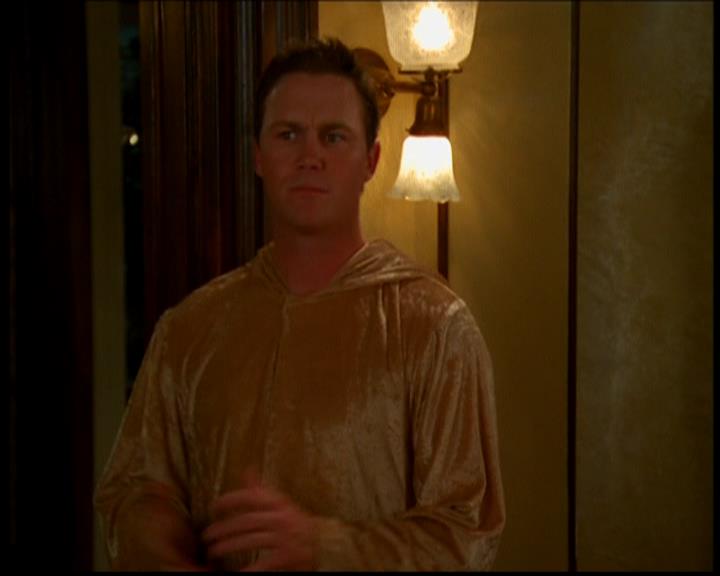 Charmed-Online-dot-618SpinCity1021.jpg