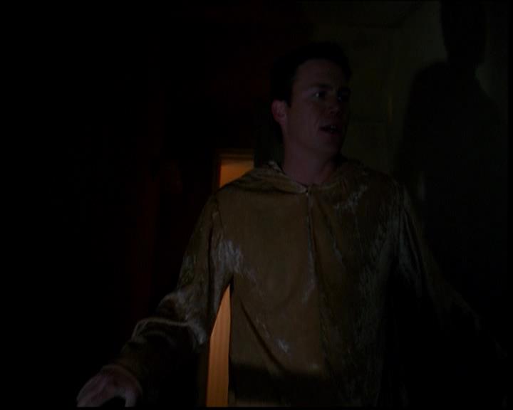 Charmed-Online-dot-618SpinCity1082.jpg