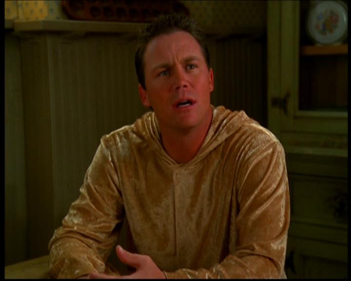 Charmed-Online-dot-618SpinCity1148.jpg