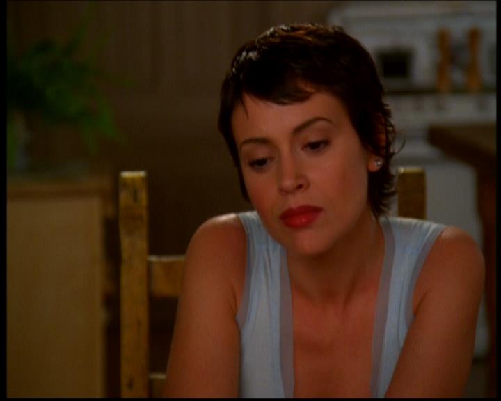 Charmed-Online-dot-618SpinCity1194.jpg