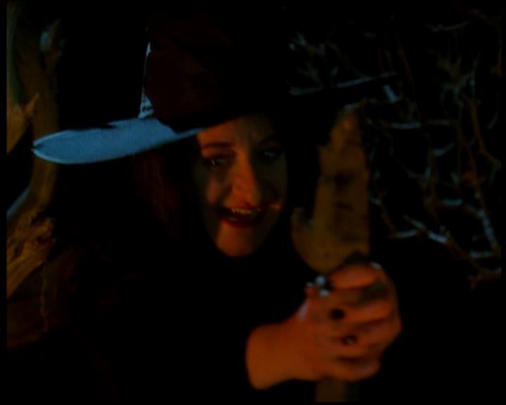 Charmed-Online-dot-618SpinCity1347.jpg