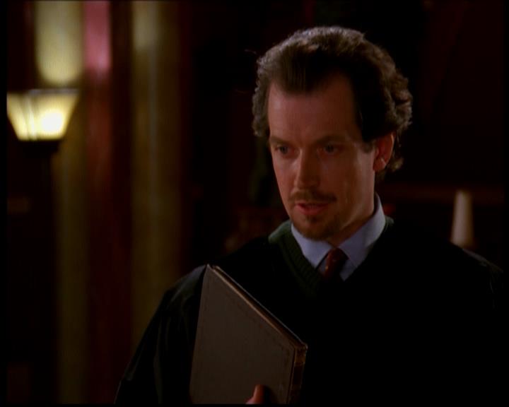 Charmed-Online-dot-618SpinCity1426.jpg