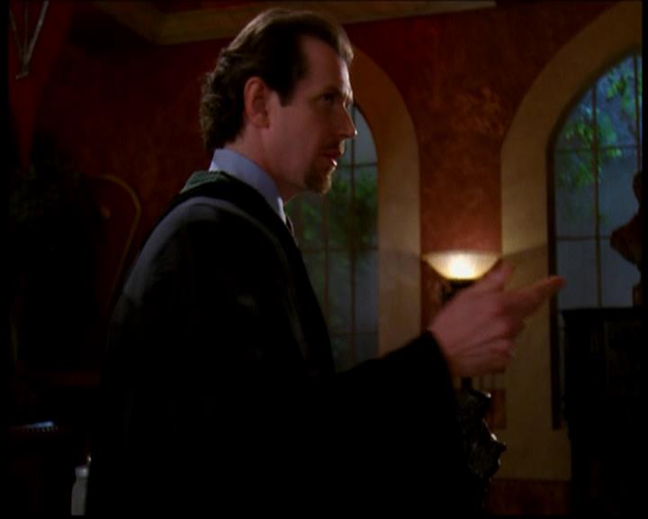 Charmed-Online-dot-618SpinCity1451.jpg