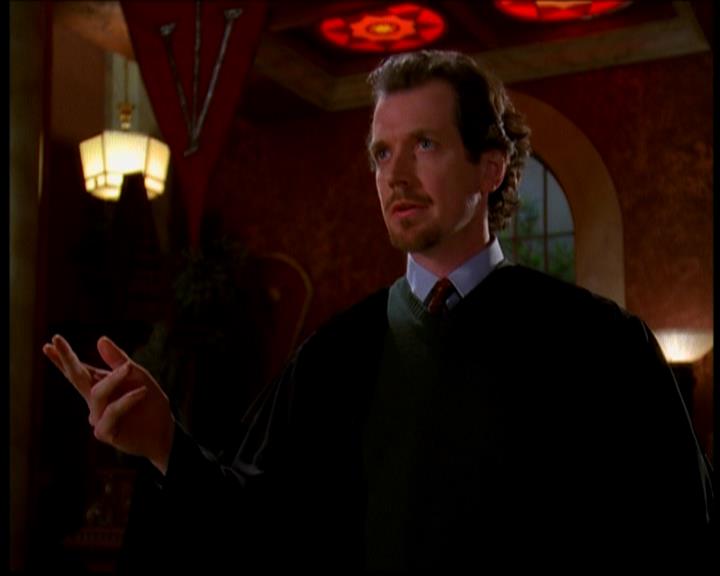 Charmed-Online-dot-618SpinCity1454.jpg