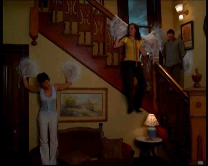 Charmed-Online-dot-618SpinCity1557.jpg