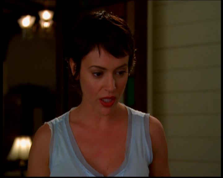 Charmed-Online-dot-618SpinCity1701.jpg