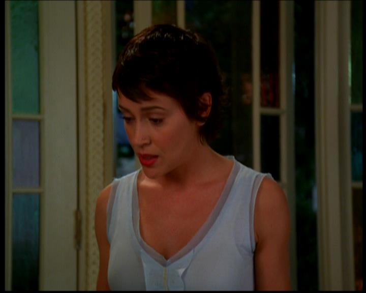 Charmed-Online-dot-618SpinCity1726.jpg