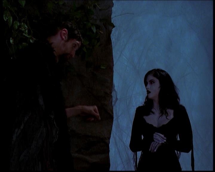 Charmed-Online-dot-618SpinCity1772.jpg