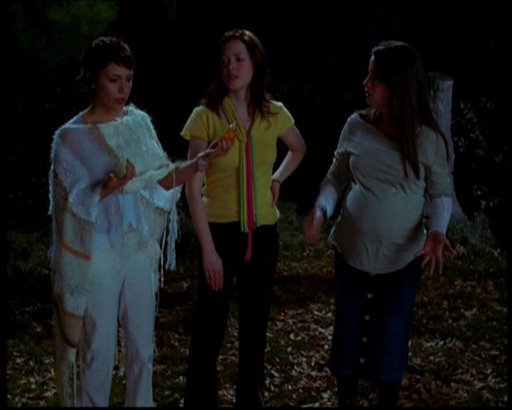 Charmed-Online-dot-618SpinCity1985.jpg