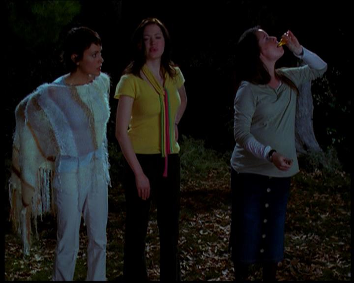 Charmed-Online-dot-618SpinCity1989.jpg