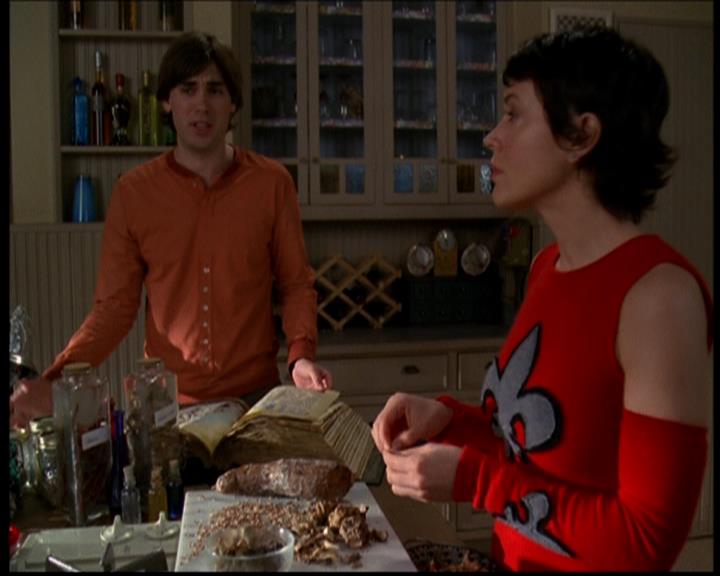 Charmed-Online-dot-619CrimesAndWitchDemeanors0249.jpg