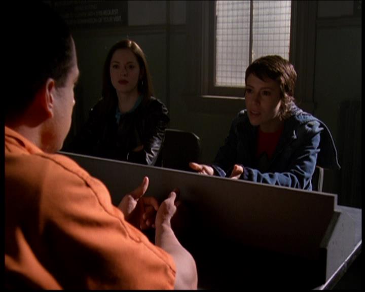 Charmed-Online-dot-619CrimesAndWitchDemeanors0317.jpg