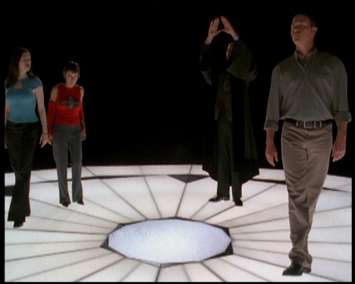 Charmed-Online-dot-619CrimesAndWitchDemeanors0588.jpg