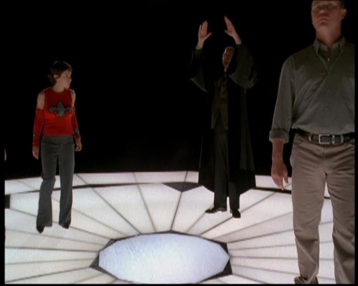 Charmed-Online-dot-619CrimesAndWitchDemeanors0589.jpg