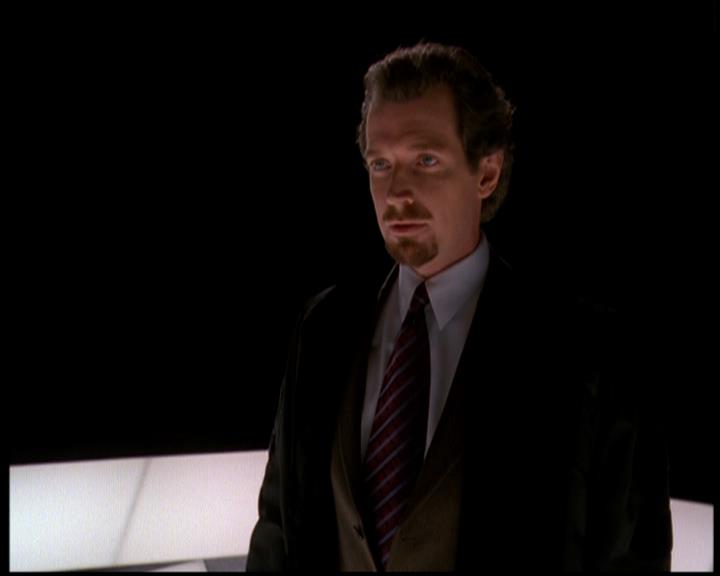 Charmed-Online-dot-619CrimesAndWitchDemeanors0614.jpg Charmed-Online-dot-619CrimesAndWitchDemeanors0614.jpg