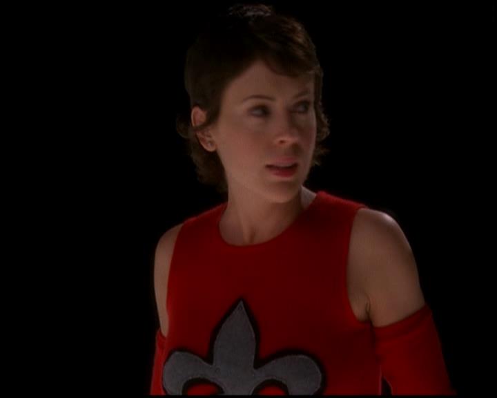 Charmed-Online-dot-619CrimesAndWitchDemeanors0684.jpg