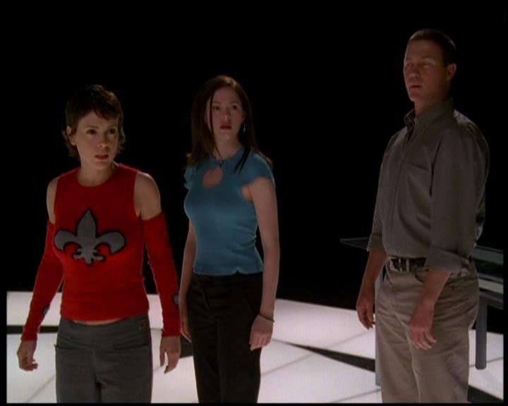 Charmed-Online-dot-619CrimesAndWitchDemeanors0695.jpg