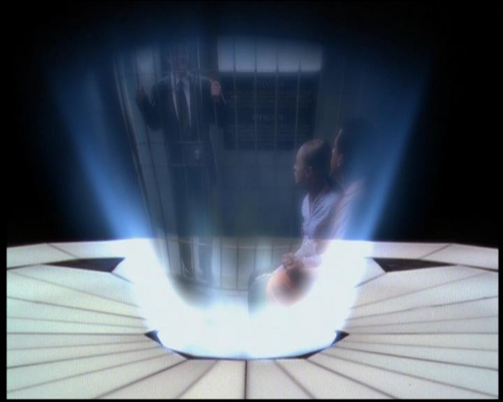 Charmed-Online-dot-619CrimesAndWitchDemeanors0749.jpg