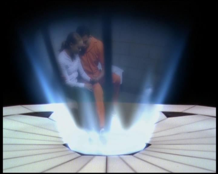 Charmed-Online-dot-619CrimesAndWitchDemeanors0766.jpg