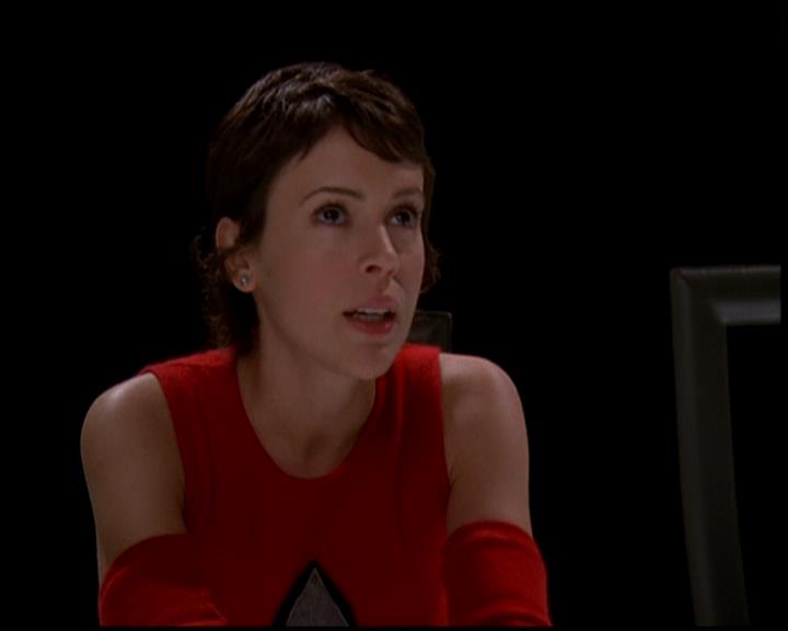 Charmed-Online-dot-619CrimesAndWitchDemeanors0794.jpg
