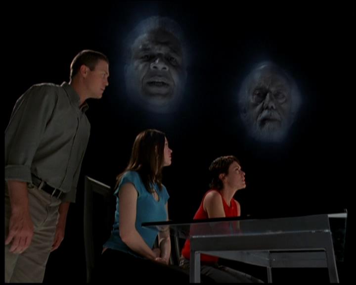 Charmed-Online-dot-619CrimesAndWitchDemeanors0802.jpg