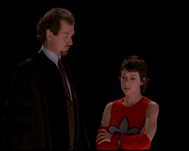 Charmed-Online-dot-619CrimesAndWitchDemeanors0851.jpg