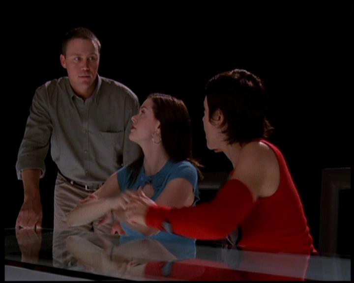 Charmed-Online-dot-619CrimesAndWitchDemeanors0879.jpg