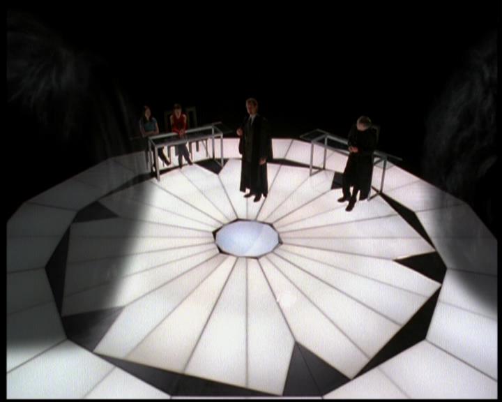 Charmed-Online-dot-619CrimesAndWitchDemeanors0945.jpg